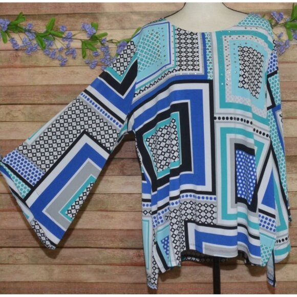 JM Collection Blue Color Block Studded Blouse Top Plus Size 3X Long Bell Sleeves - Picture 4 of 11